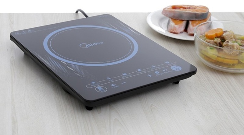 Bếp từ Midea